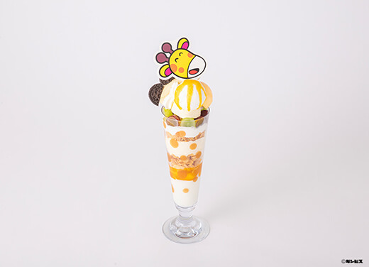 シェアして食べよう！きりんさんのロングパフェ